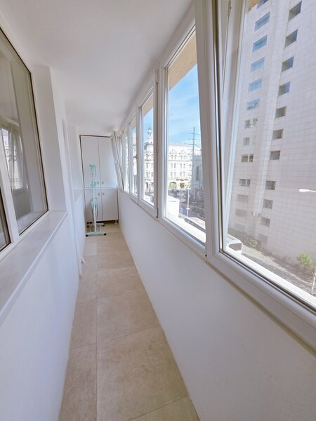 Calea Victoriei, 2 camere, 65 mp, mobilat, balcon.