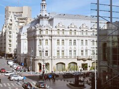 Calea Victoriei, 2 camere, 65 mp, mobilat, balcon